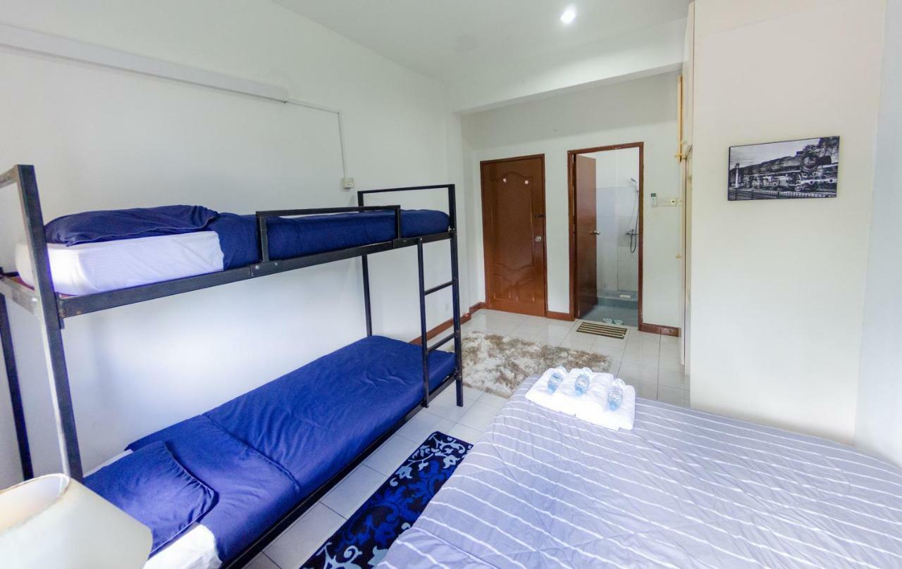 Poni Homestay Muara Eksteriør bilde